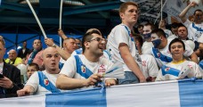 Kibice Chemika Police na meczu finałowym play-off we Wrocławiu